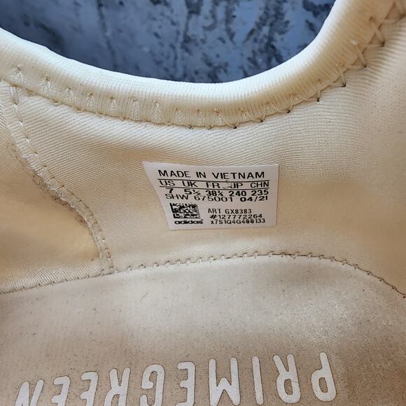 Adidas NMD R1 Women’s Running Shoes Cream Size 7 Pre-Owned - Picture 4 of 6